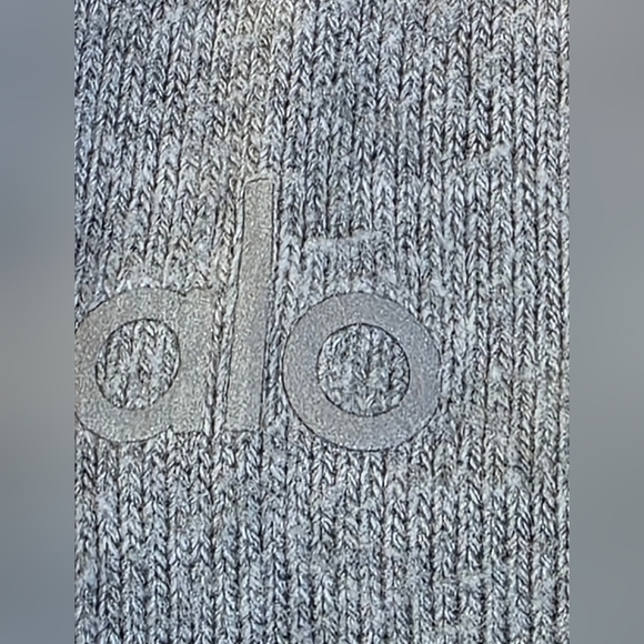 Alo Yoga Gray Pullover Oversized Lightweight Sweater Size XS - Picture 3 of 4